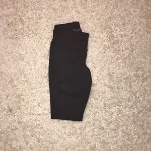 Athleta Black 7/8 leggings